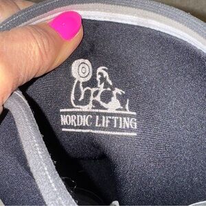 Nordic Lifting Black Weightlifting Knee Sleeves Size Medium